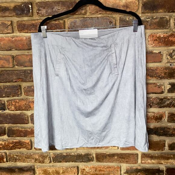 NWT Serra Gray Faux Suede Knit Pull-On Mini Skirt Women's Size XL - Picture 1 of 6